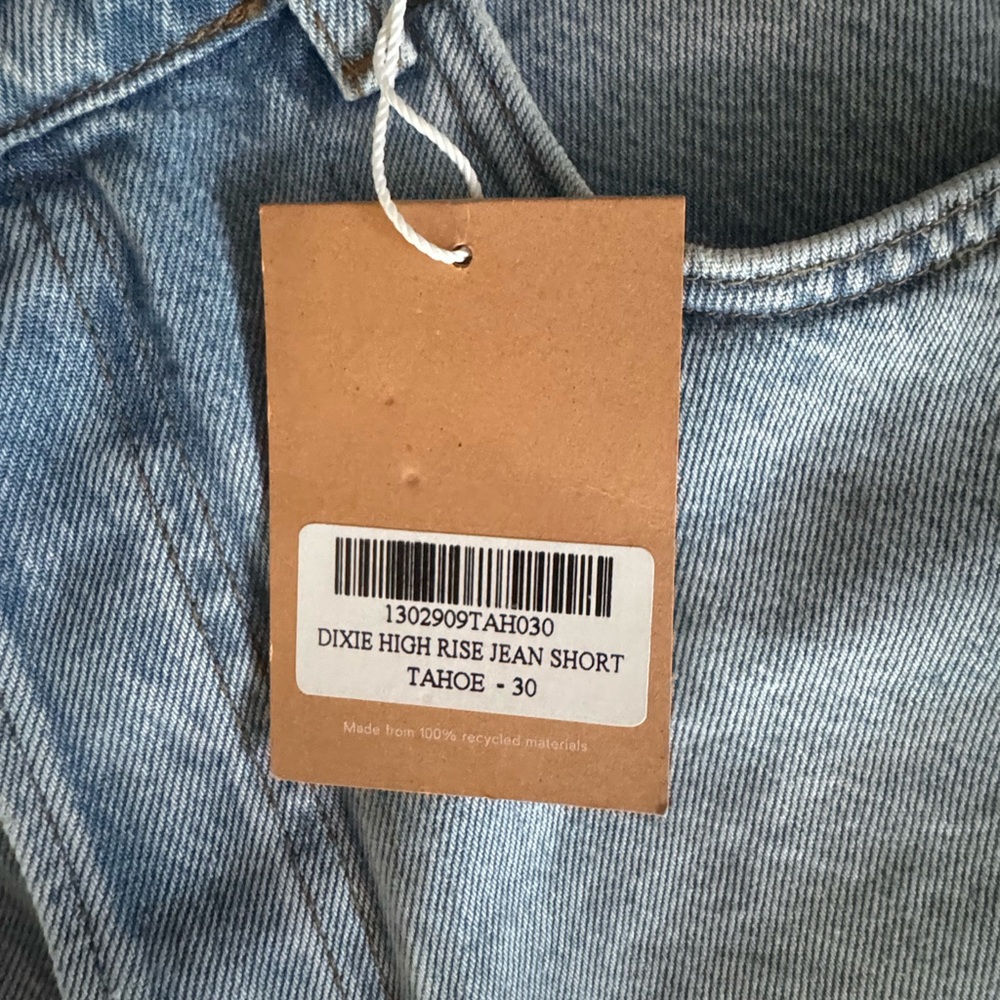 Reformation Dixie High Rise Jean Shorts - Picture 4 of 5